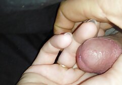Ez az ember, házi sex videó az első lányt az ujjaira, majd tagként.